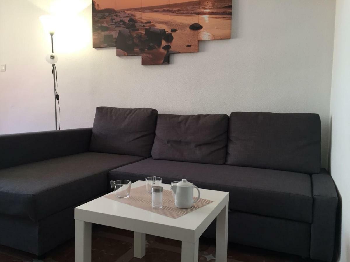 Apartamento Angelinma Apartment Malaga Bagian luar foto